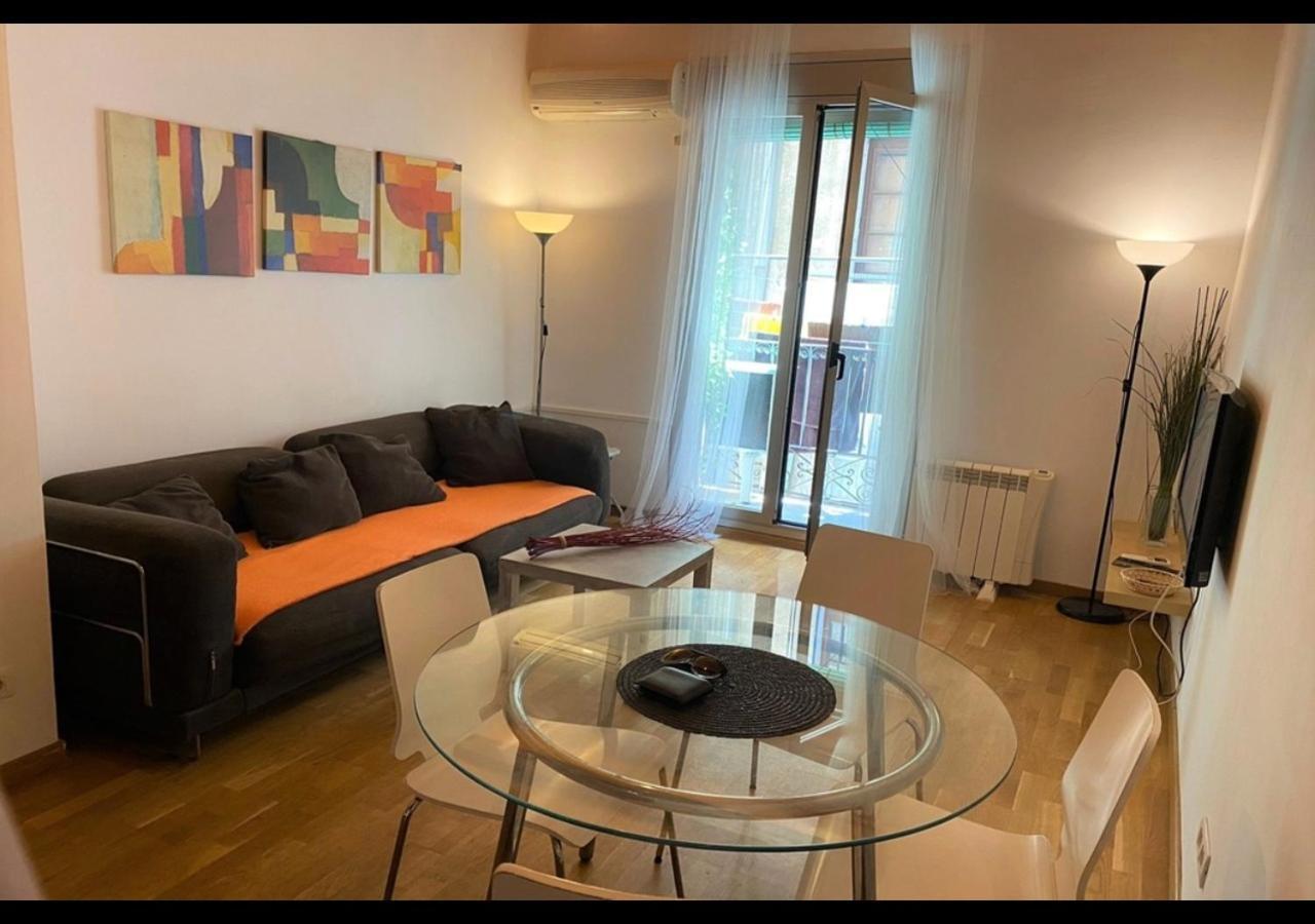 Chic Sant Pere Great Location * Barcelona